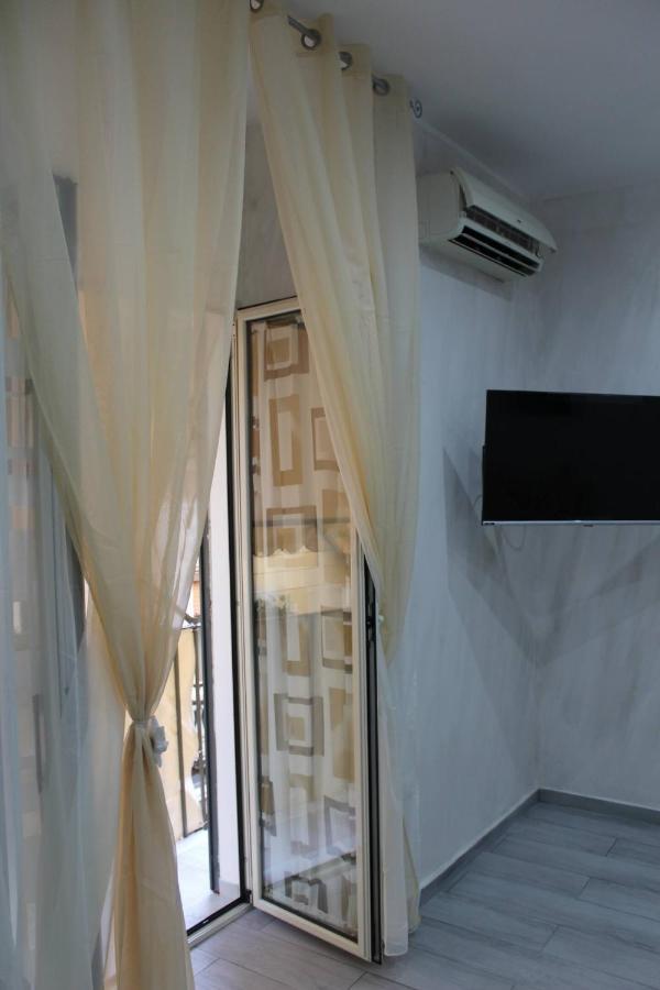 Casa Vacanza Grey Aparthotel Nápoly Kültér fotó