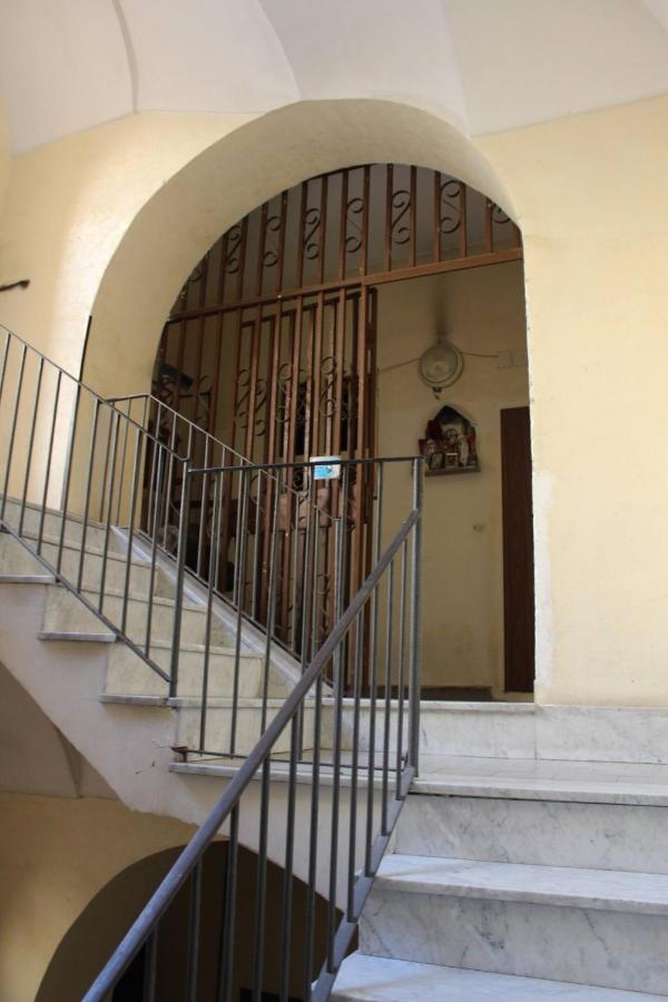 Casa Vacanza Grey Aparthotel Nápoly Kültér fotó